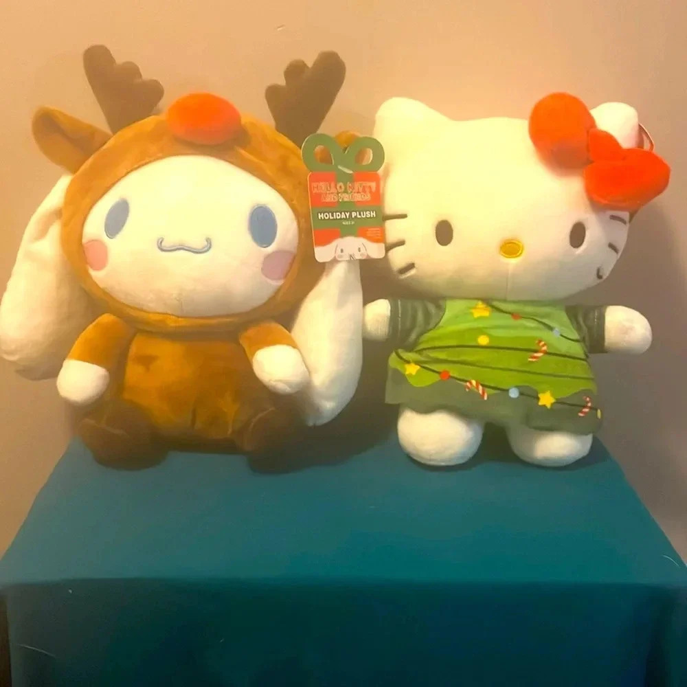 Hello Kitty and Friends Holiday Plush Hello Kitty and Cinnamoroll NWT